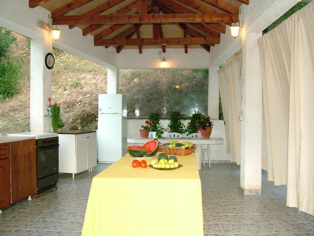 Angeliki Aparthotel Vitaládes Exterior foto